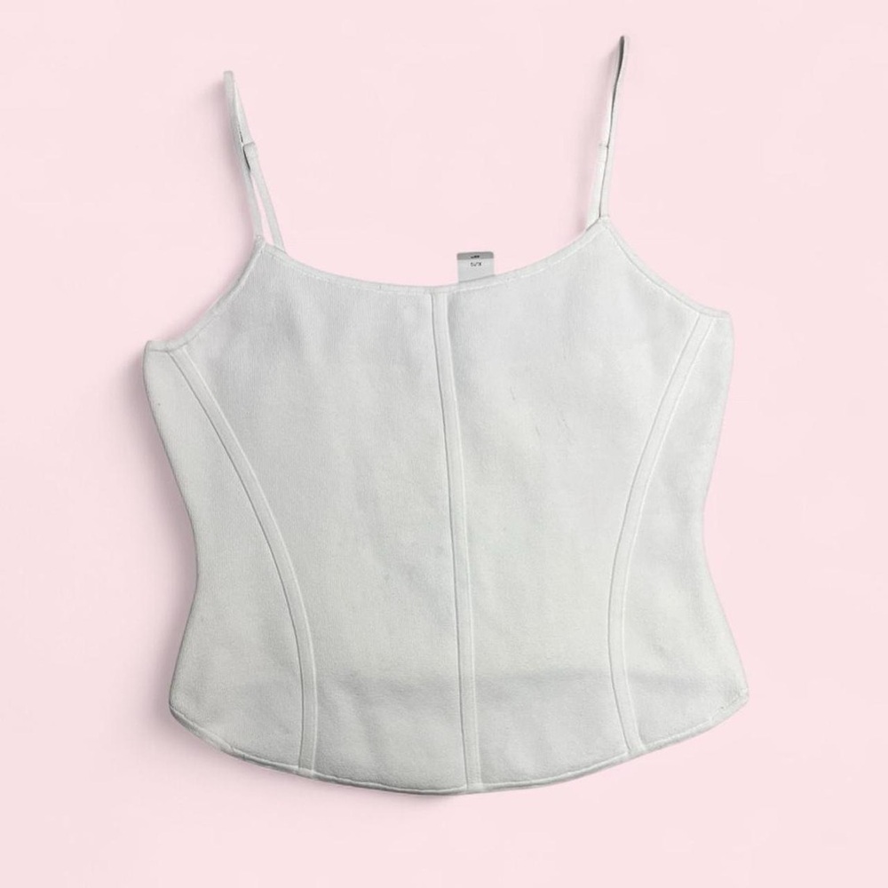 NWT Aritzia Babaton white corset top Size XL
Sculpt Knit Bustier Camisole - Picture 4 of 11